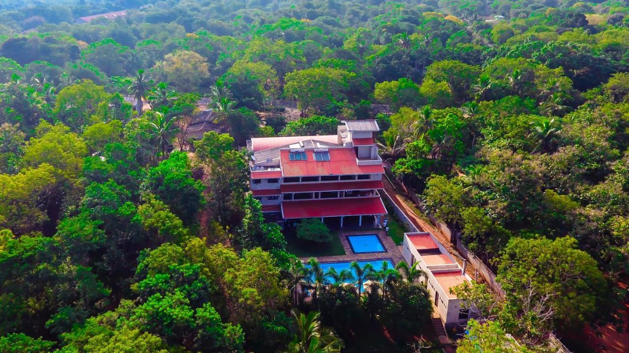Lavendish Okrin Hotel Катарагама Экстерьер фото