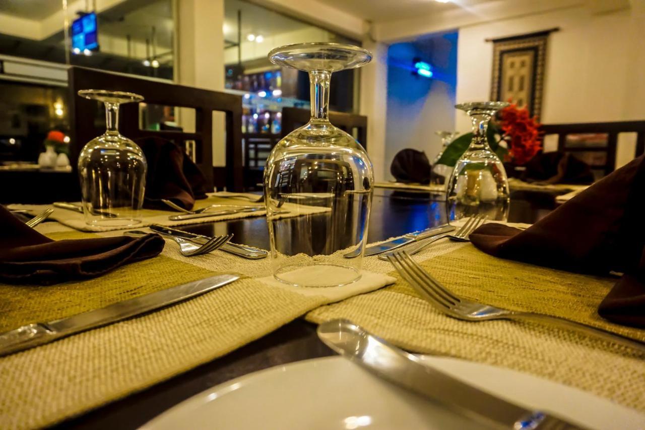 Lavendish Okrin Hotel Катарагама Экстерьер фото