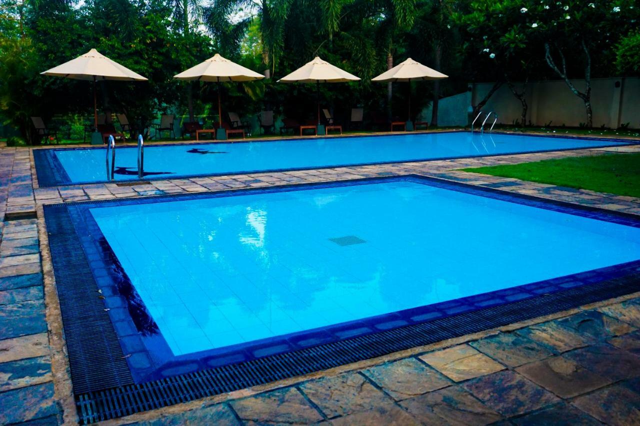 Lavendish Okrin Hotel Катарагама Экстерьер фото