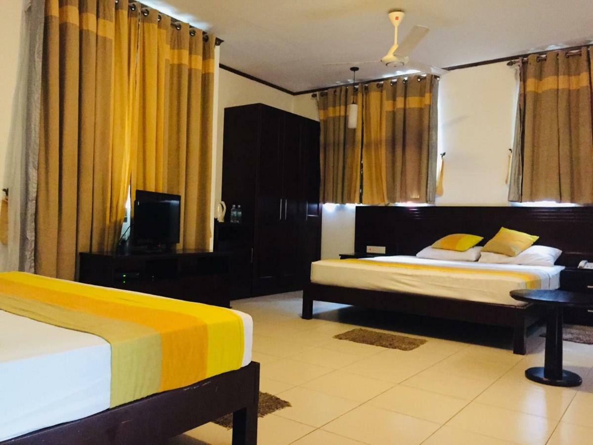 Lavendish Okrin Hotel Катарагама Экстерьер фото